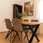 2 Bedroom Flat In Centre Daire Lefkoşa